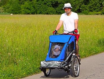 Mit Kindern im Lastenfahrrad unterwegs