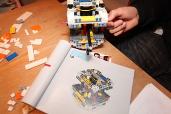 Technik im Inneren des Lego Star Wars BB-8 Modells Technik im Inneren des Lego Star Wars BB-8 Modells