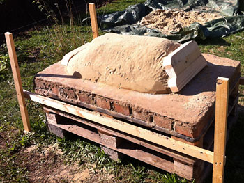Lehmofen Innenraum mit Sandform bestimmen Lehmofen Innenraum mit Sandform bestimmen