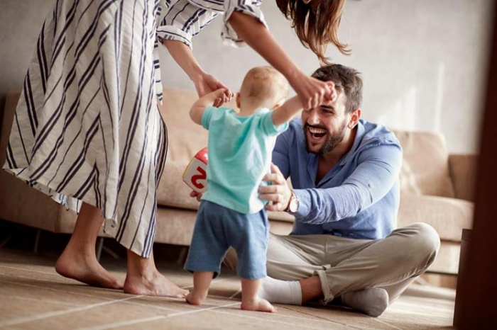 Glückliche Familie mit erfülltem Kinderwunsch Glückliche Familie mit erfülltem Kinderwunsch