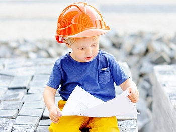 Kinder spielen - Konstruktionsspiele frdern Entwicklung