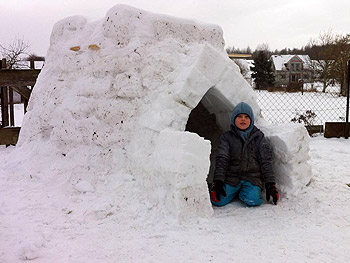 Schneehaus oder Iglu selber bauen