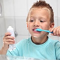 Kindergesundheit - 10 Tipps fürs Zähne putzen